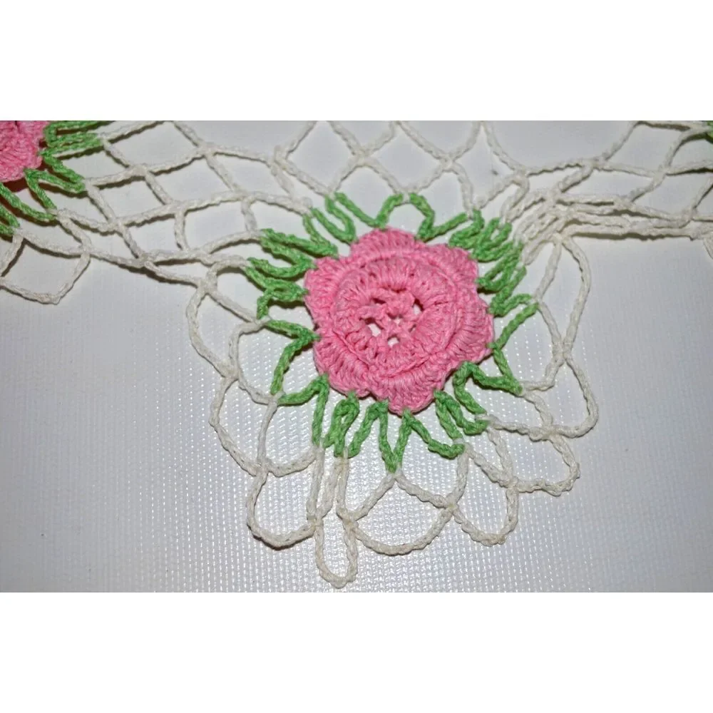 Vintage Round White‎ & Pink Flower Handmade Crochet Doily 14.5